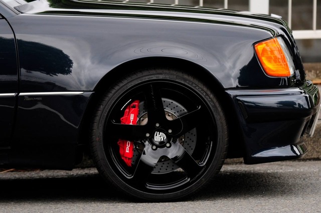 35415969_1980645365301905_9076316393908994048_o