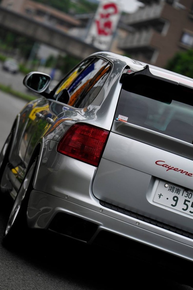 35472592_1989474947752280_1817324486844743680_o