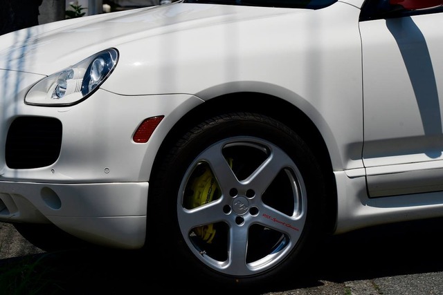 35416038_1983159768383798_2714177571657875456_o