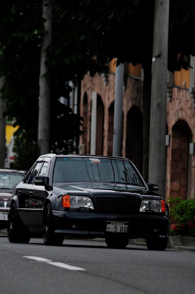 35384492_1980643471968761_8210836799652626432_o