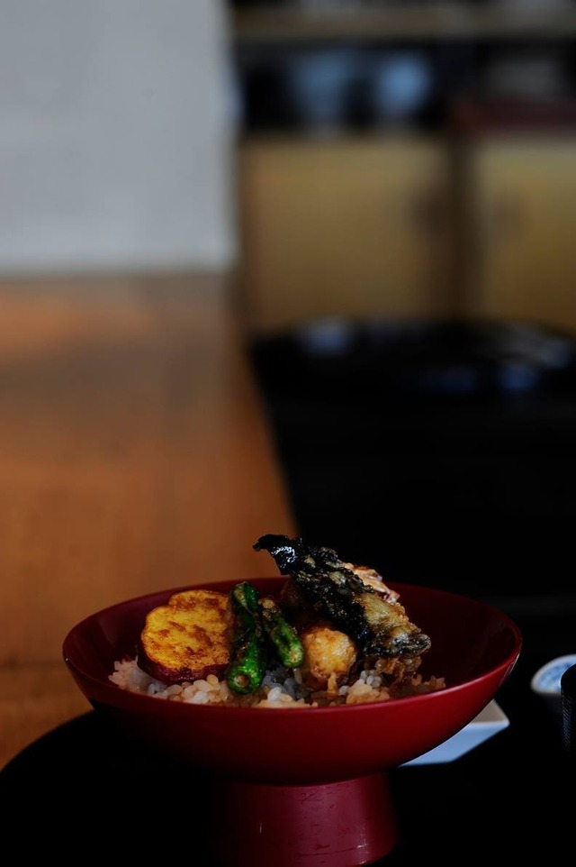 35881884_1989467427753032_1892515530108043264_o