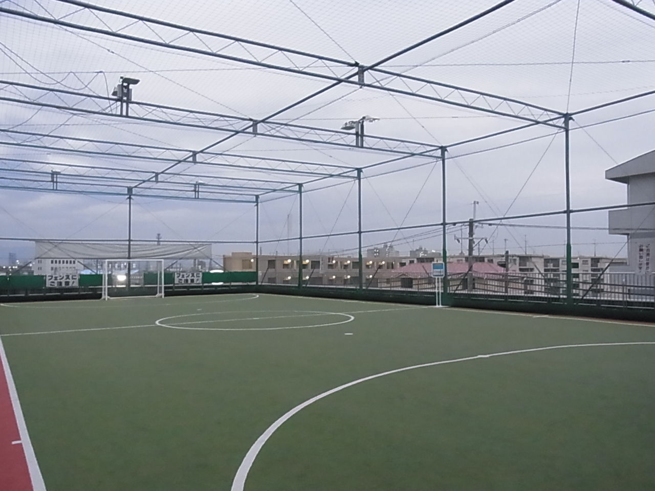 フットサル施設をご紹介 井高野フットサル です スポーツライフ Sports Life ブログ