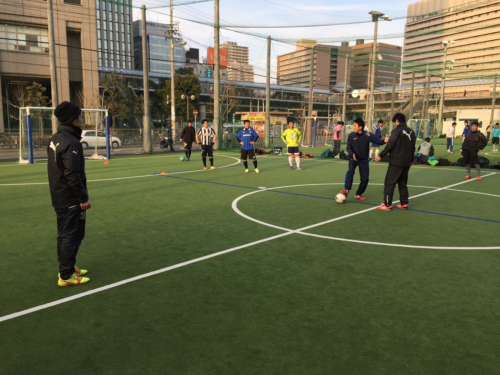 キャプテン翼スタジアム新大阪にて奥田選手のフットサルクリニックをおこないました スポーツライフ Sports Life ブログ