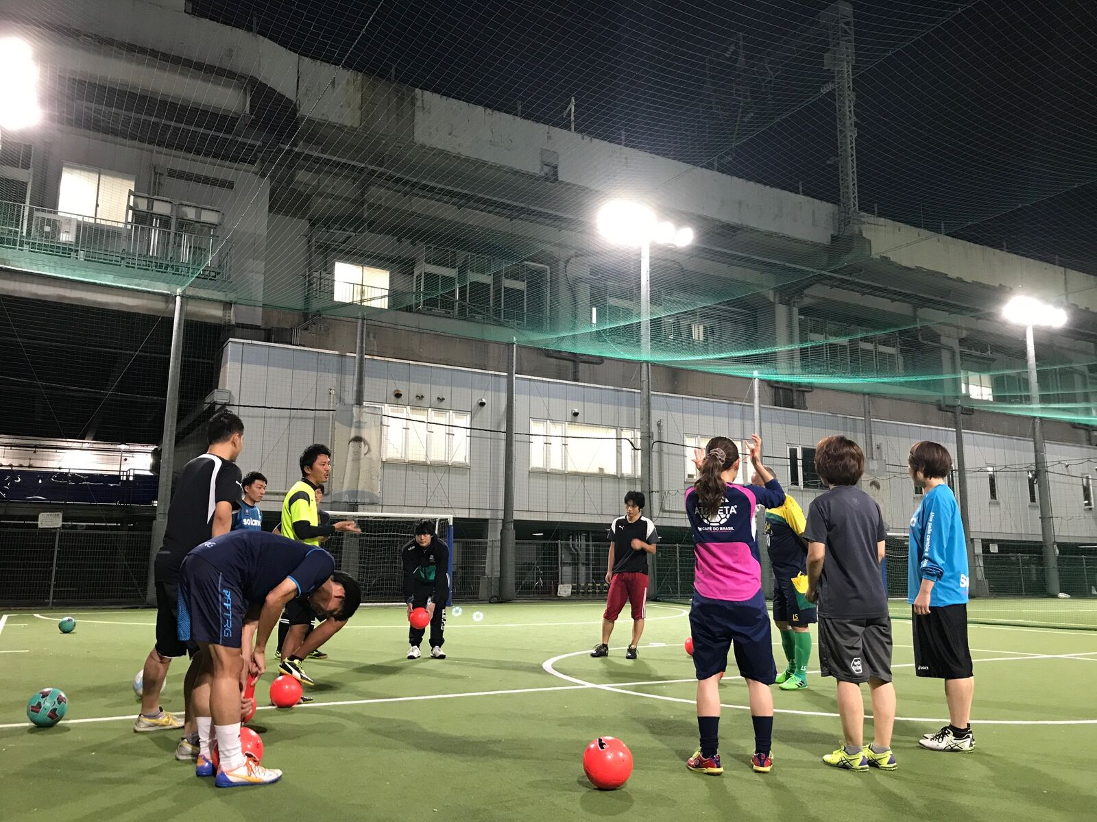 ありがとうございました おとなフットサルタイムキャプテン翼スタジアム新大阪です スポーツライフ Sports Life ブログ