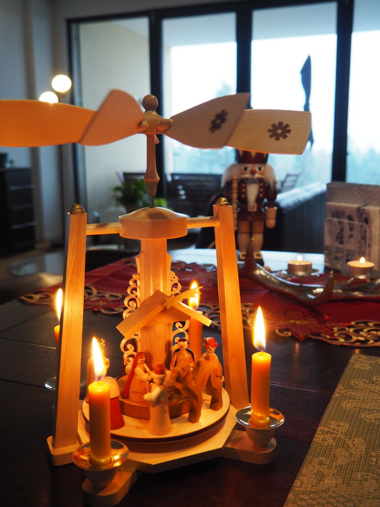 初 ドイツのクリスマスマーケット Spring Snow