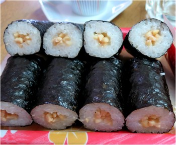 マルエツのネギトロ中巻と納豆巻き : haruharuの普段着ごはん