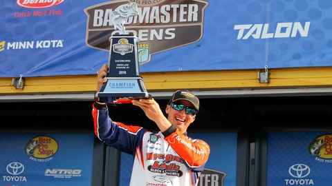 img_1911-grae-buck-pro-champion
