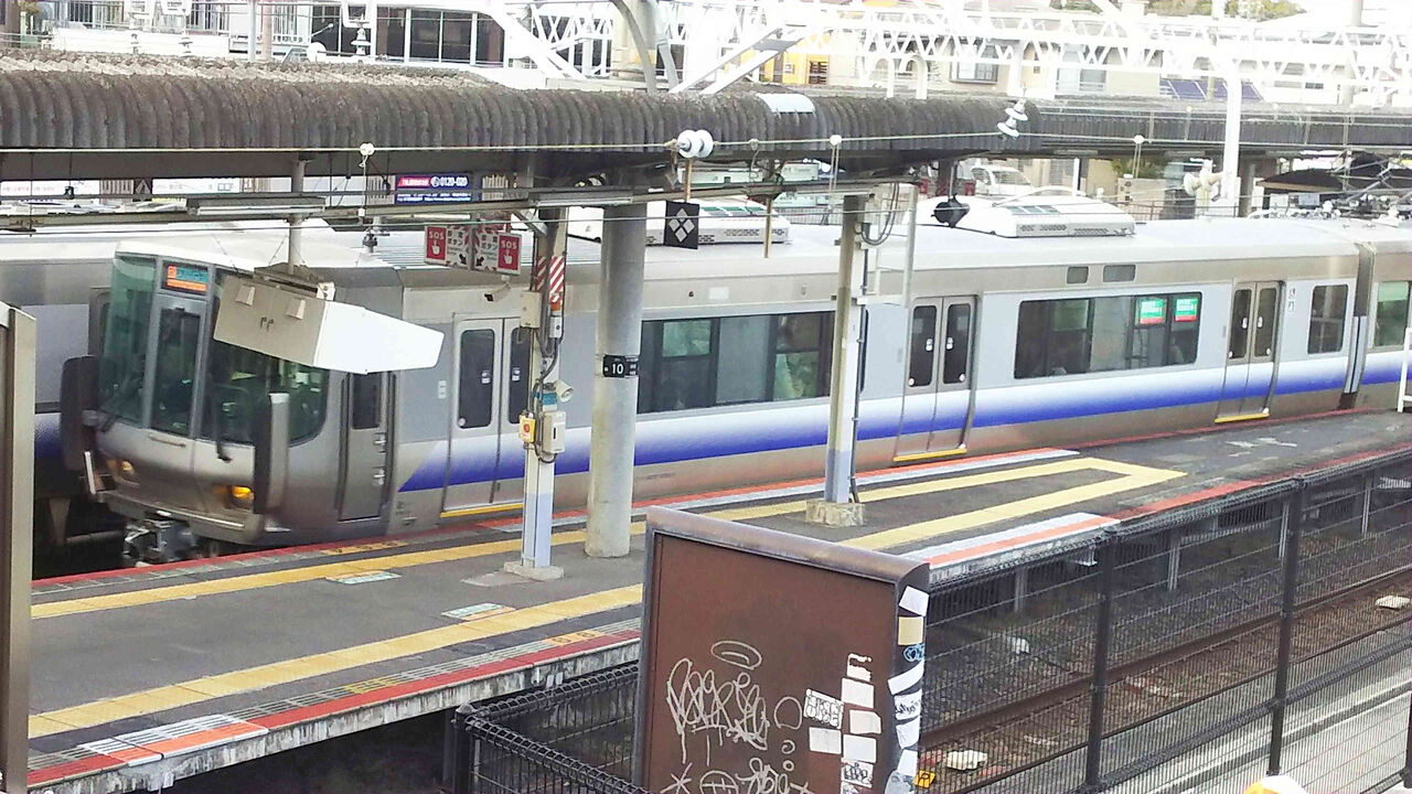 223系2500番台1次車 リニューアル : JR阪和線つれづれ記
