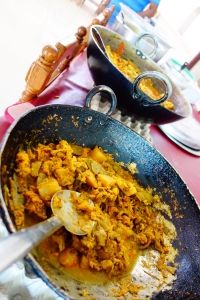 バングラデシュ寺のビュッフェ