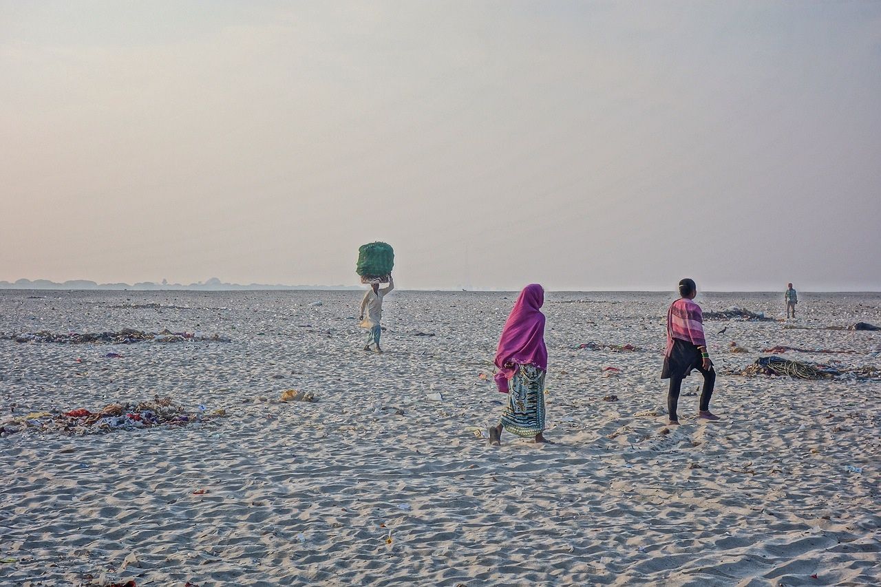 ガンジス川の向こう側