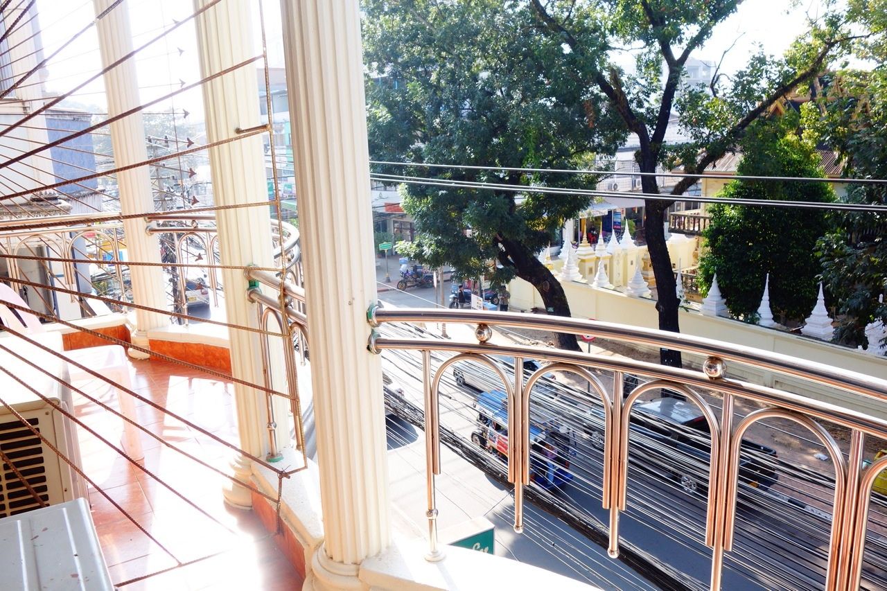 ビエンチャンホテル