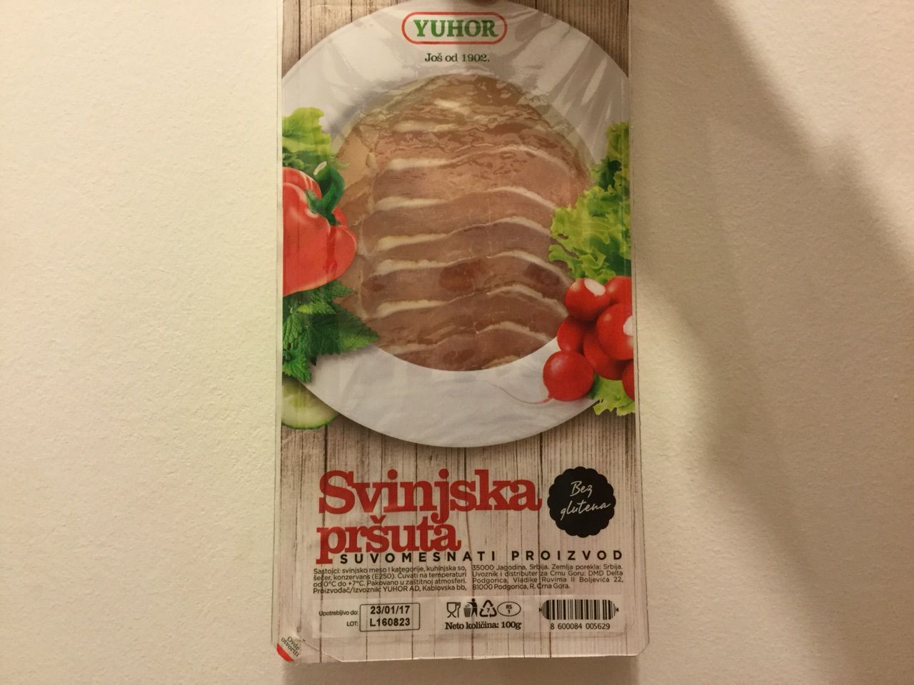 生ハムが美味しすぎるから食レポします セルビア留学記 Zdravo 生ハムが美味しすぎるから食レポします セルビア留学記 Zdravo