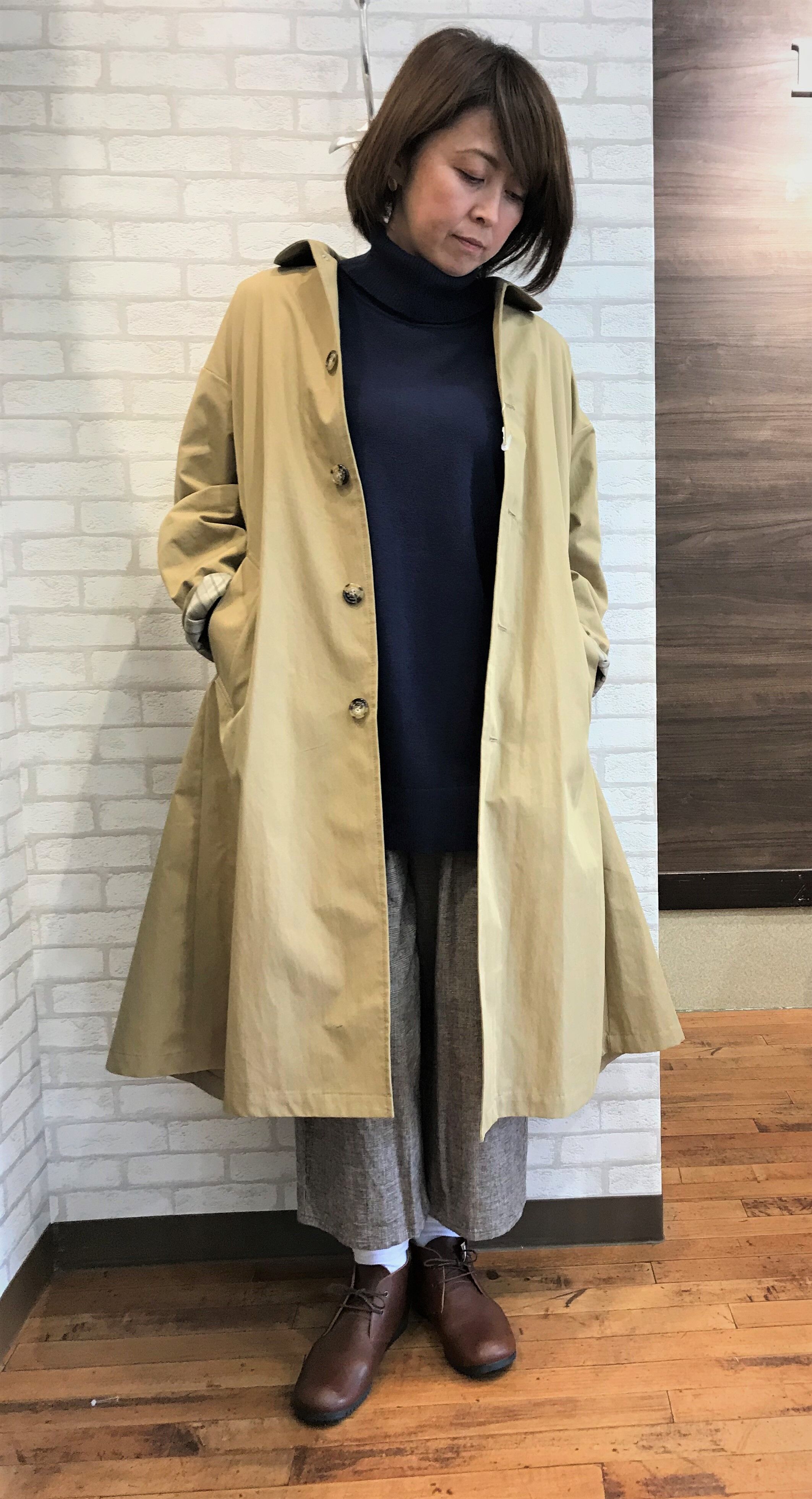 ★美品！ルミノア　コットンステンカラーコート　裏地チェック　紺　Le minor ☆美品！ルミノア コットンステンカラーコート 裏地チェック 紺 Le