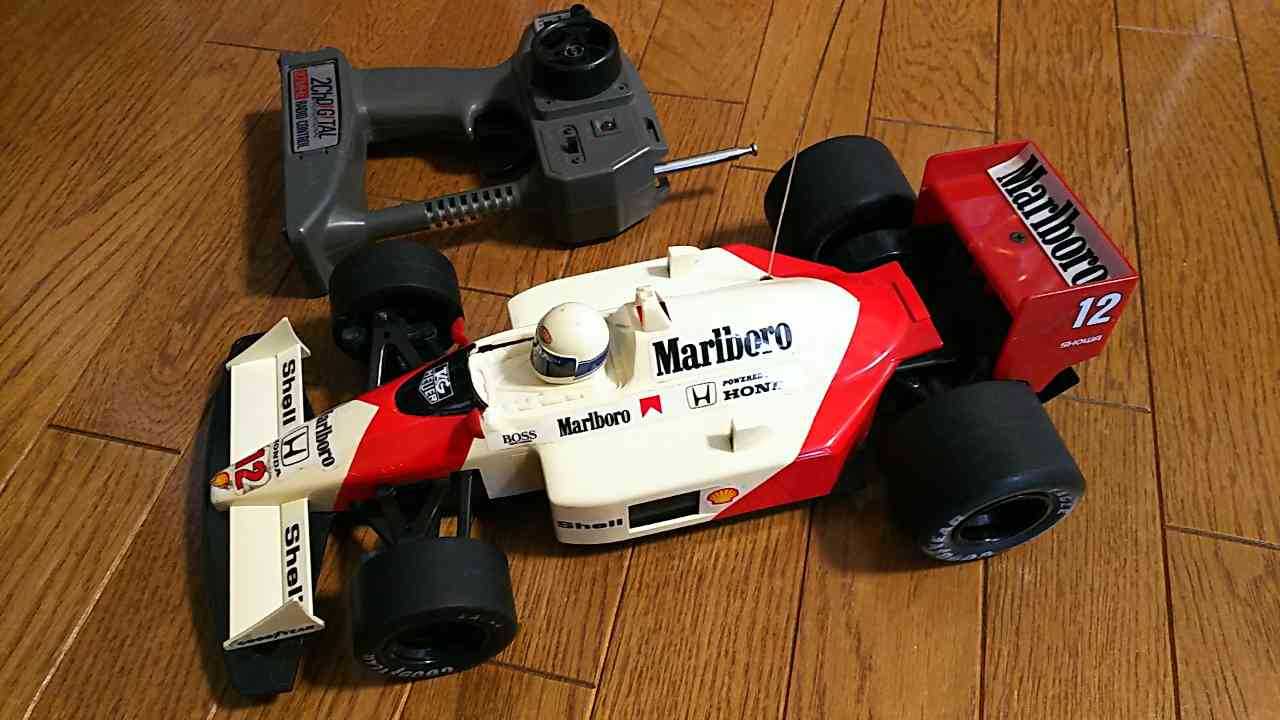 1988年頃【BON 1/13 マクラーレンホンダMP4/4】首振り機能が人気のセナ