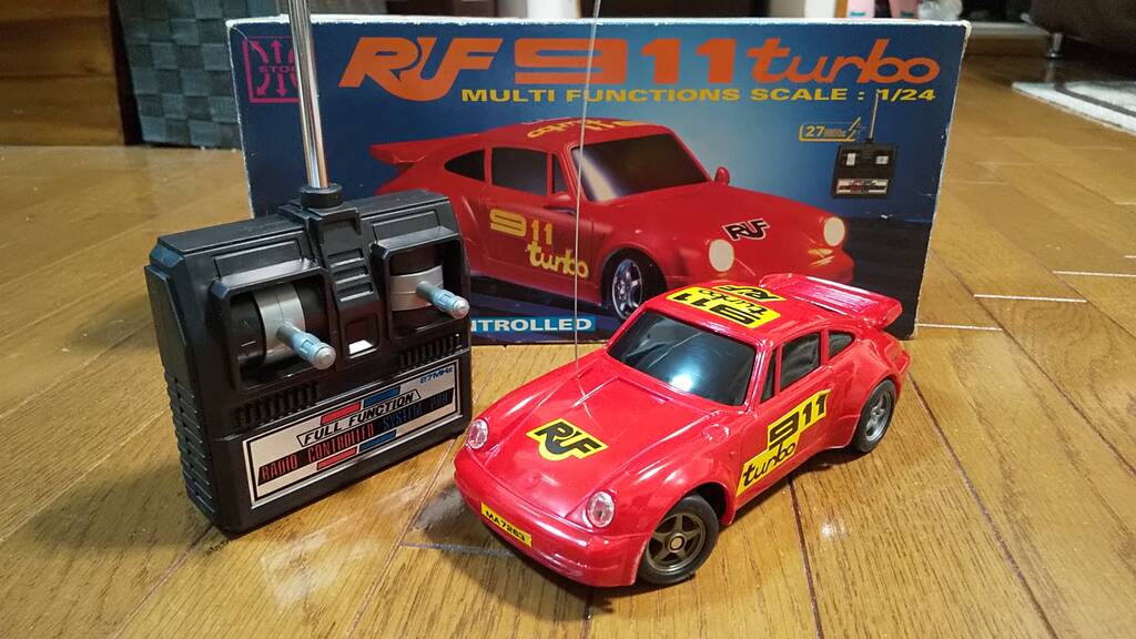 1992年 Ma 1 24 Ruf 911turbo 謎のメーカーのポルシェの改造車は操作方法も謎だった 笑 レア度 本日5月1日はイオタ の誕生日 ノスタルジックホビートイラジ館 By イオタ 1992年 Ma 1 24 Ruf 911turbo 謎のメーカーのポルシェの改造車は操作方法も謎だった 笑 レア度 本日5月1日はイオタ の誕生日 ノスタルジックホビートイラジ館 By イオタ