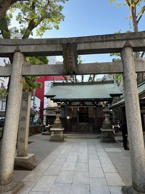 36740140-87FF-4AAC-A5B1-3E61089C119E