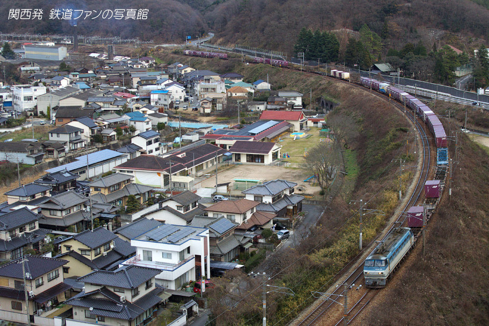 三石 1 三石の街並みと大カーブを俯瞰 関西発 鉄道ファンの写真館 撮影地ガイド 三石 1 三石の街並みと大カーブを俯瞰 関西発 鉄道ファンの写真館 撮影地ガイド