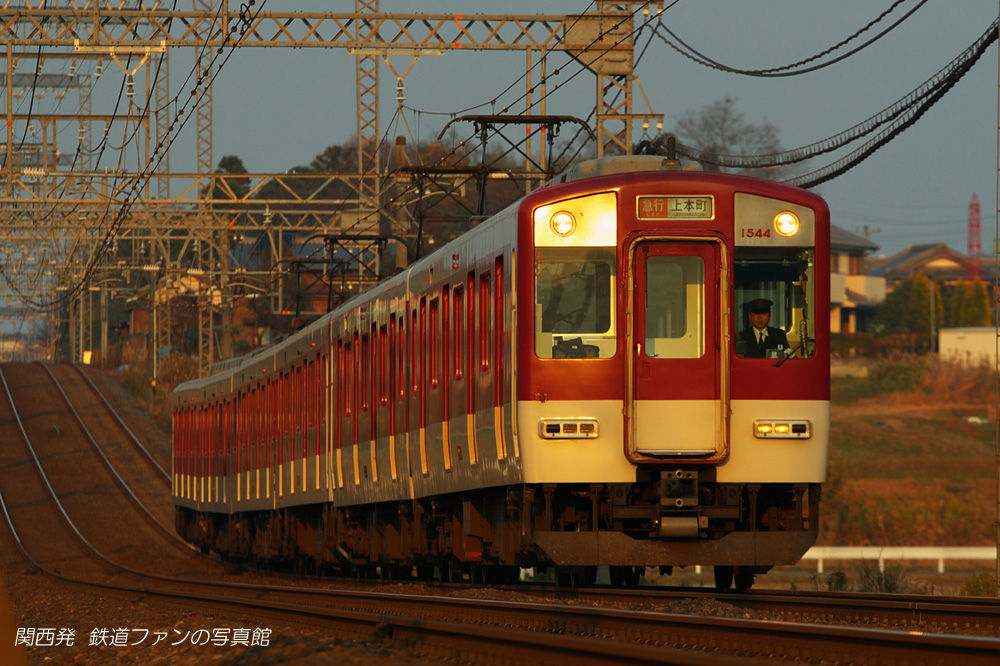 近鉄 赤目口 1 冬の夕陽が美しい編成写真ポイント 関西発 鉄道ファンの写真館 撮影地ガイド 近鉄 赤目口 1 冬の夕陽が美しい編成写真ポイント 関西発 鉄道ファンの写真館 撮影地ガイド