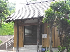 水の平大師堂02
