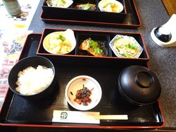 庄屋東長崎店01-8