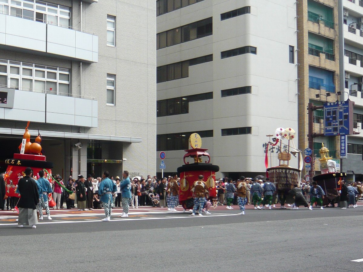正しい休日の過ごし方:長崎くんち2013・・・お下り（おくだり）で傘鉾パレード - livedoor Blog（ブログ）