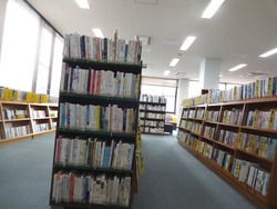 時津図書館01-2