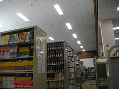 県立図書館01