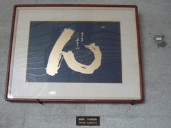��Ƹ�̱��02-5