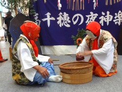 高千穂夜神楽05-2