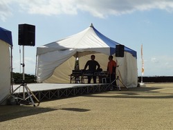 ������ε�01-4