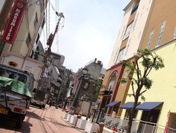 さいさきや築町00