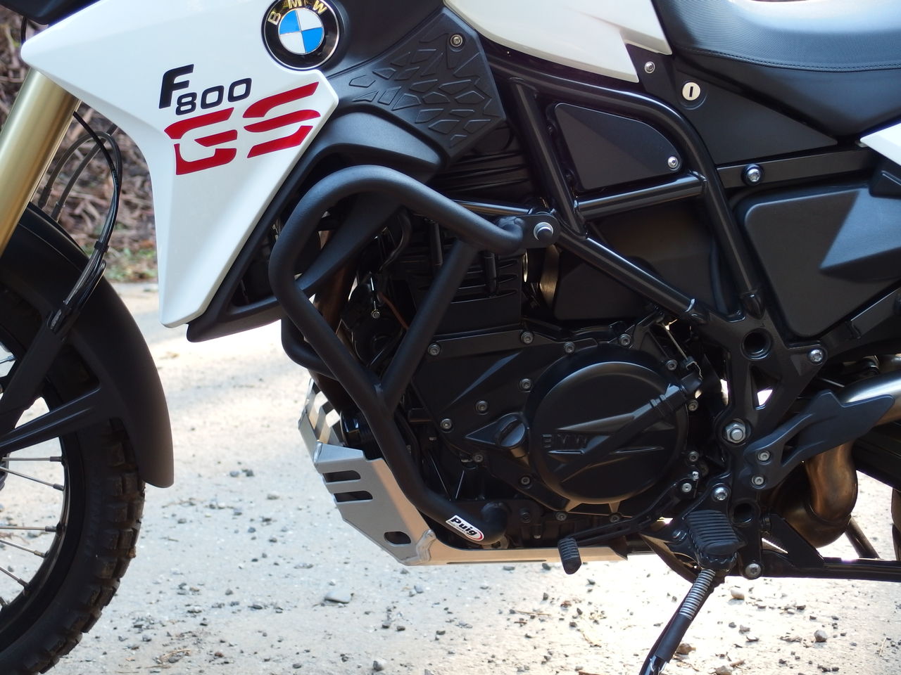 F800GS Puig(プーチ） エンジンガード : F800GS＋