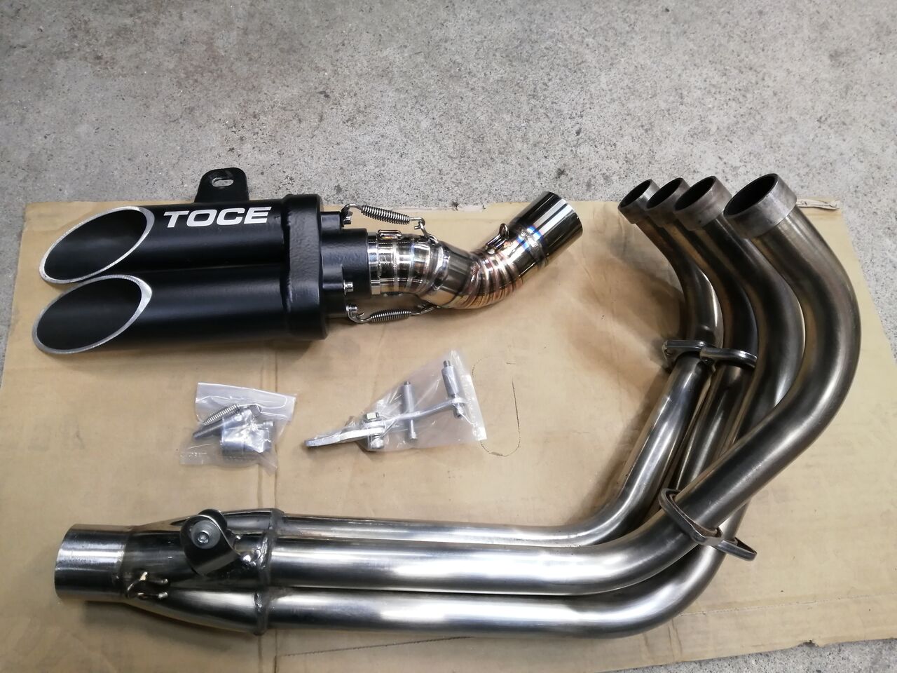 養蜂場。ホーネット250 toce風 フルエキ : ss-muneda