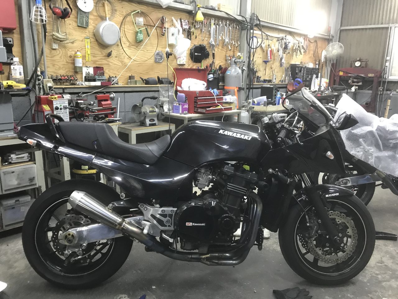 GPZ900R コルビンシート取り付け。 : ss-muneda