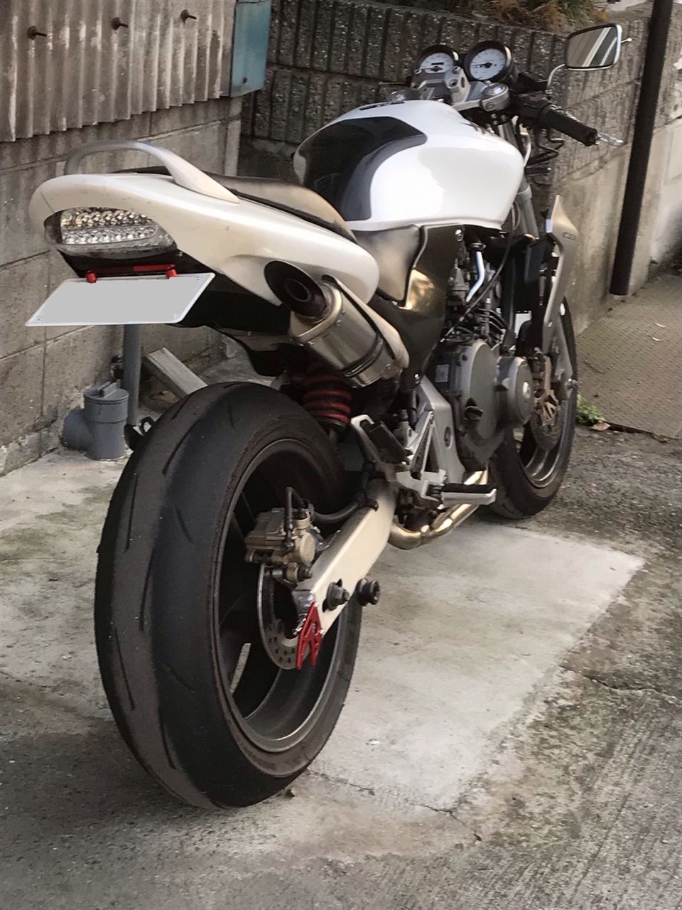 ホーネット250 ラジエーター シュラウドカバー | 帰ってきた