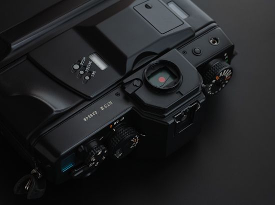 完全解説 CONTAX RTS III を語りまくる : ZEISSレンズとかなんとか 完全解説 CONTAX RTS III を語りまくる : ZEISSレンズとかなんとか