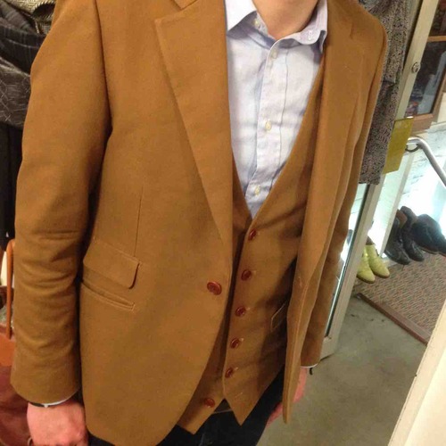 AE5B5DA4-92DB-41DA-A90E-542161AA9C0C