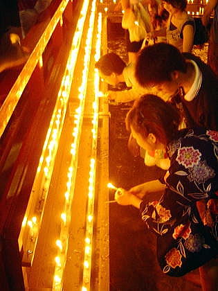 夏の夜に御手洗の池に