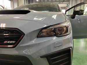 4096596D-2335-4B62-8B87-3488541E3D67