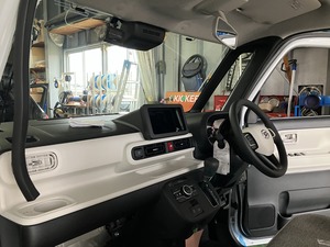 C7163F0C-2F1F-4049-A6BD-0E2164E933EE