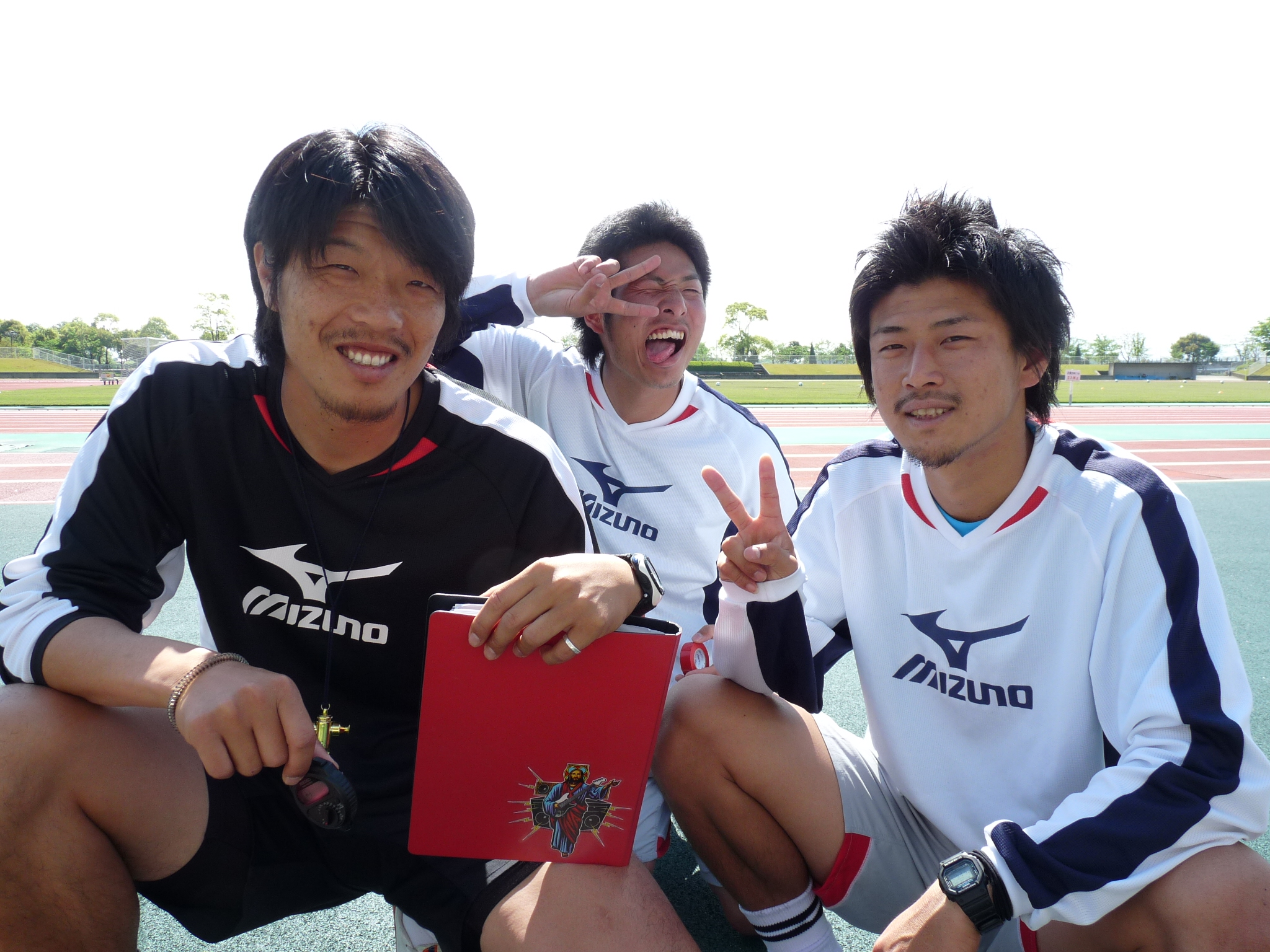 福岡大学サッカー部 スタッフ部屋:☆STAFF特集☆第1弾