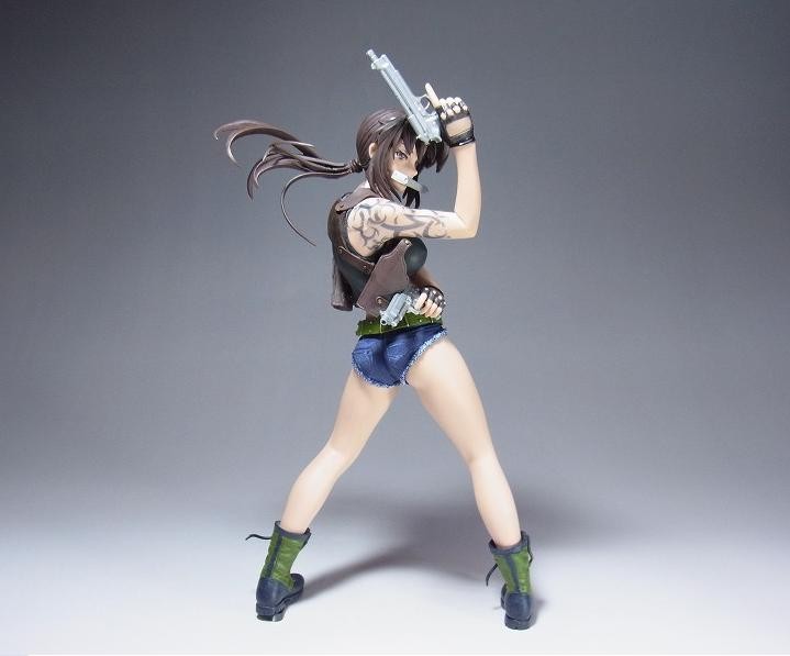キャラグミン ブラックラグーン レヴィ ガレージキット キャラグミン 1/7 レヴィ | ボークス公式 ホビー天国オンライン