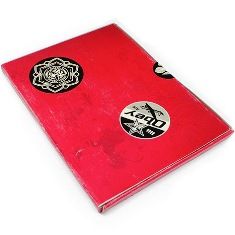arkitip0051-shepard_fairey-box