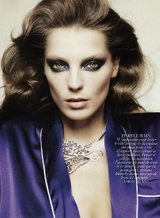 Daria-Werbowy-Vogue-Paris-May-2010
