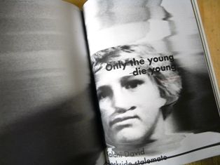 P1390945