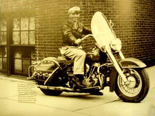 田中凛太郎「Harley－Davidson Book of