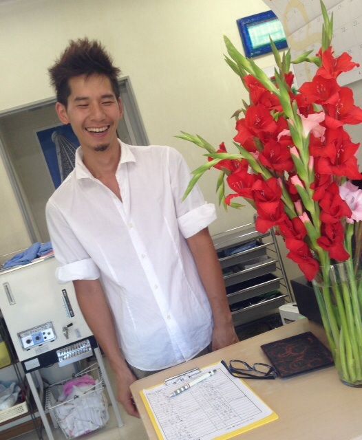 フラッシュ ヘアドレッサー Flash Hair Dresser 木更津市 美容室 フラッシュ ヘアドレッサー Flash Hair Dresser 木更津市 美容室