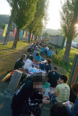 ジョインアライブ朝の入場行列