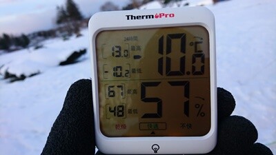 雪中キャンプ温度計