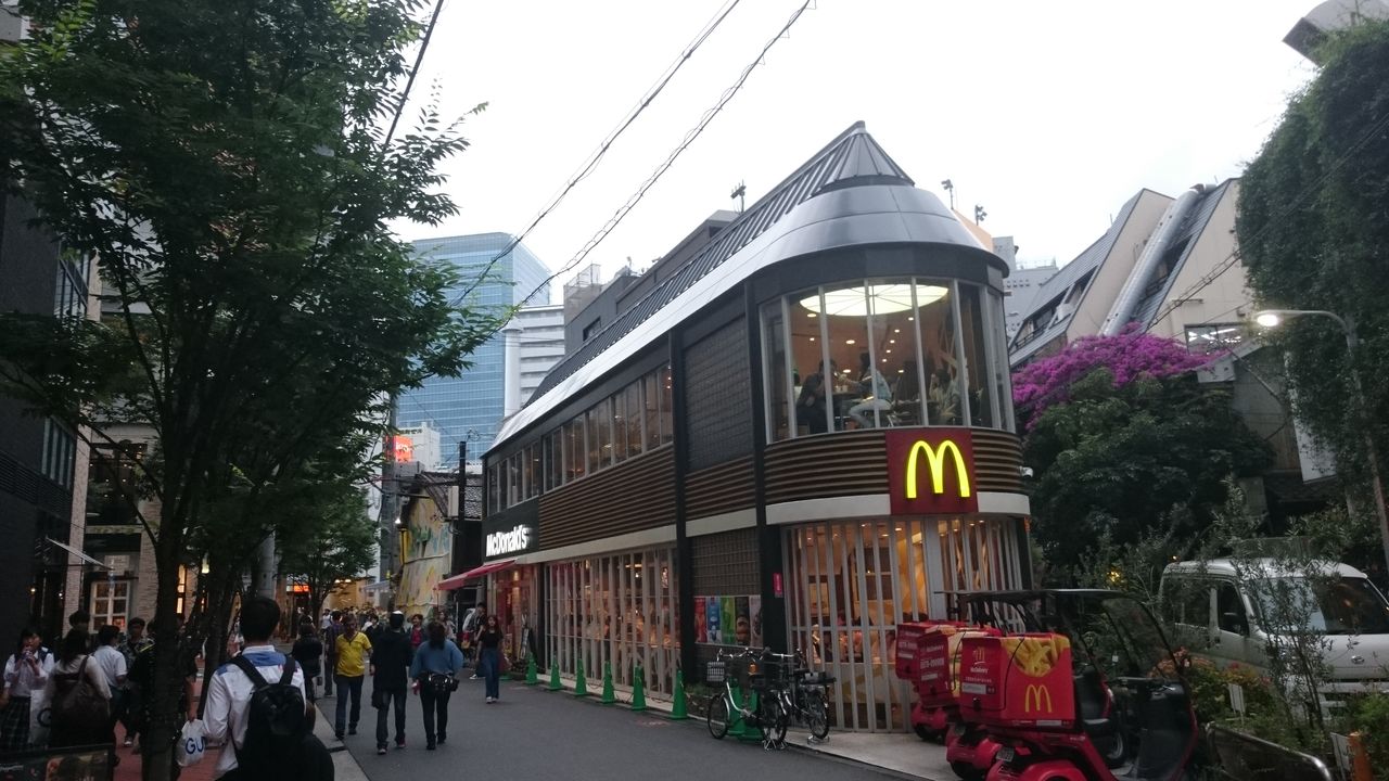 マクドナルド 梅田 茶屋 町 店
